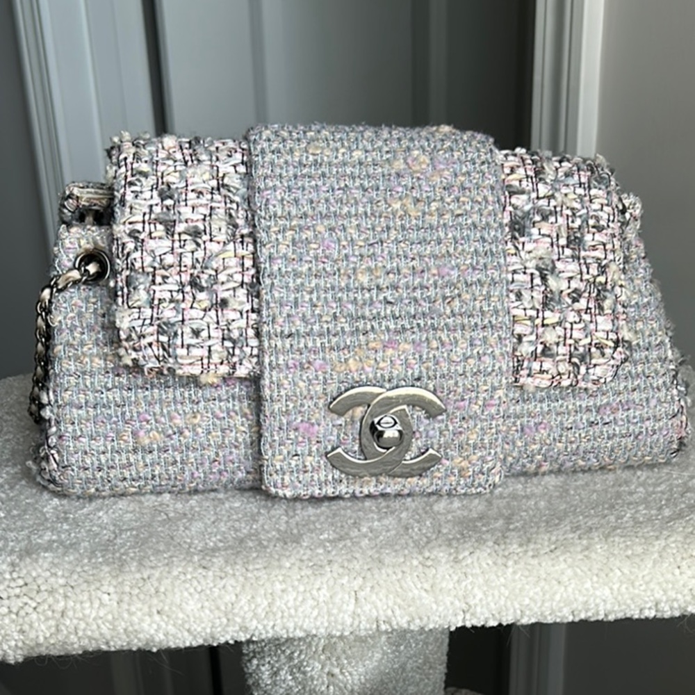 CHANEL Rare Tweed Classic Flap Bag